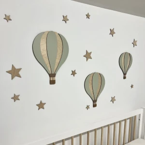 Drewniana dekoracja ścienna do pokoju dziecięcego balony