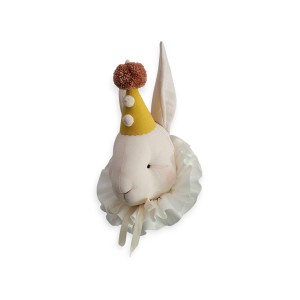 Dekoracja na ścianę do pokoju dziecka Królik cyrkowy jasno beżowy w żółtej czapce – Love Me Decoration