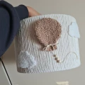 lampa sufitowa z balonem i chmurkami