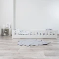 niskie łóżko montessori białe