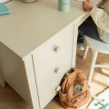Biurko Kaszmir Collet w skandynawskim stylu do pokoju dziecka