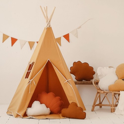namiot tipi ochra