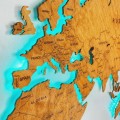 podświetlana mapa świata ze sklejki