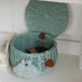Miętowa szkatułka boho do pokoju dziecka