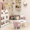 cream-bear-on-the-wall