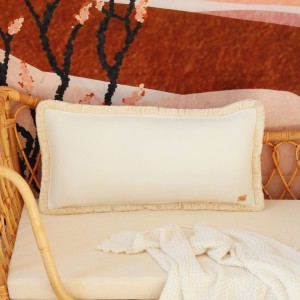 MOI MILI - SOFT VELVET BOLSTER WITH FRINGE WHITE