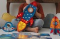 rocekt-lamp-navy-red