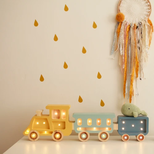 train lamp