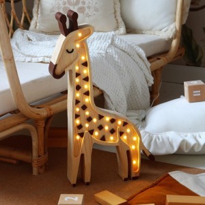 LITTLE LIGHTS - GIRAFFE LAMP SERENGETI WOOD