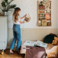 wallpaper with small dots pink