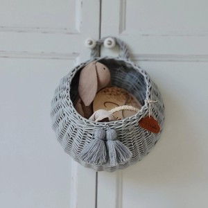 LITTLE DREAMS - ROUND WICKER  WALL BASKET GRAY