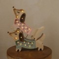 drewniana lampka little lights piesek mini