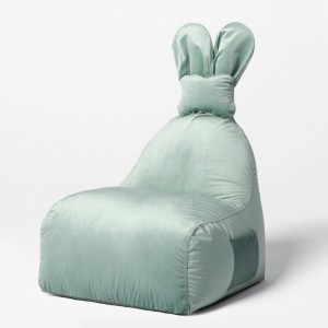 Pufa dla dziecka Królik z uszami Funny Bunny velvet miętowa - The Brooklyn Kids