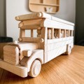 drewniany-autobus-do-zabawy (3).jpg