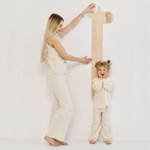 BABYWOOD - WOODEN HEIGHT MEASUREMENT GIRAFFE